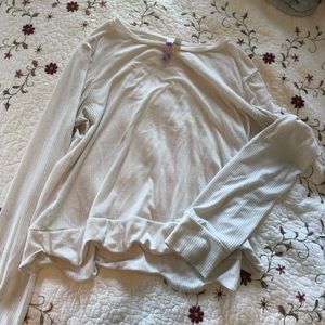 Beautiful thin white long sleeve from Francesca’s